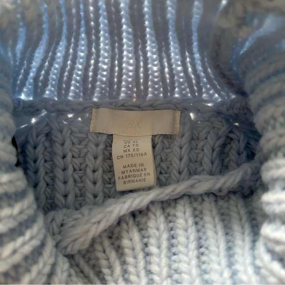 H&M chunky knit - Picture 2 of 4